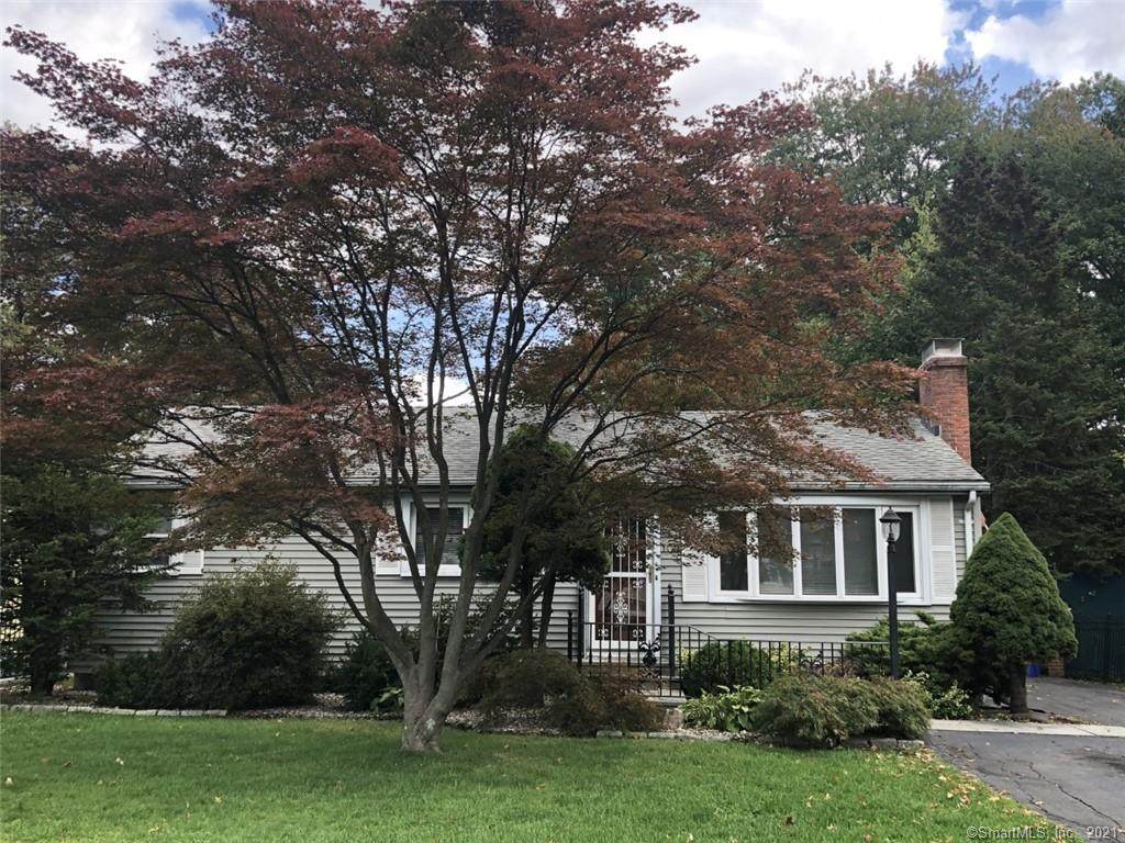 104 Brussels Avenue - Photo 1