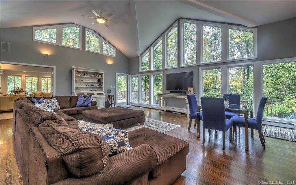 38 Dogwood Circle - Photo 1