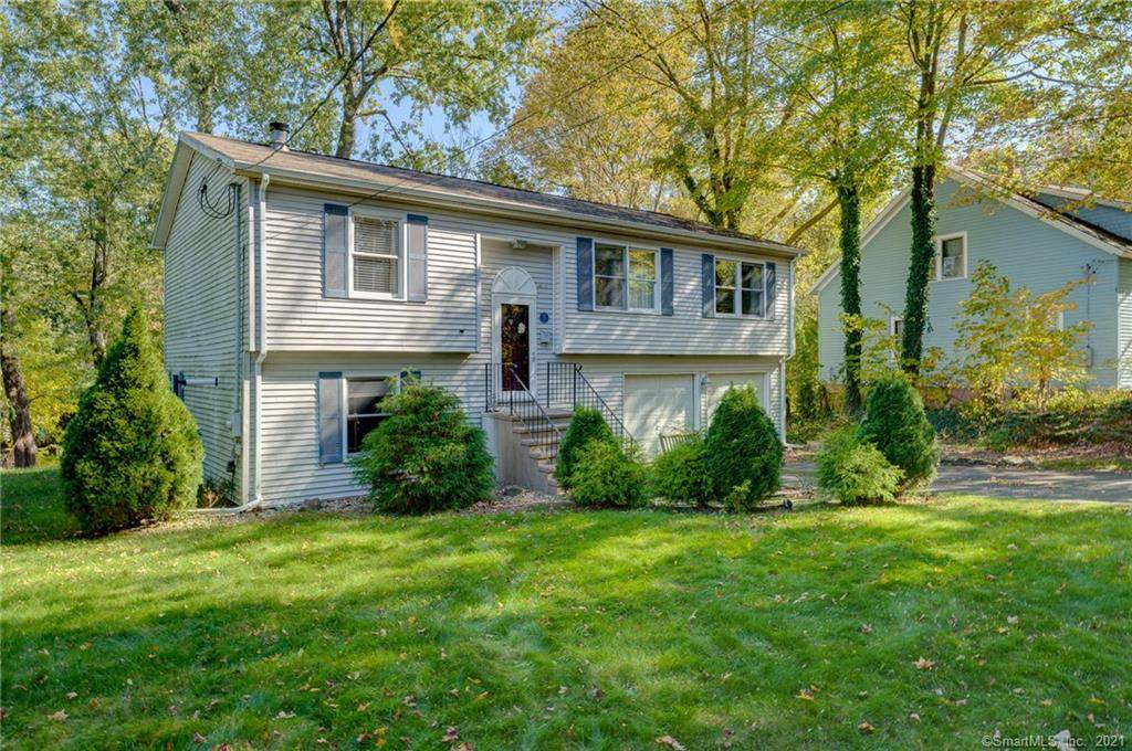 38 Fowler Avenue - Photo 1