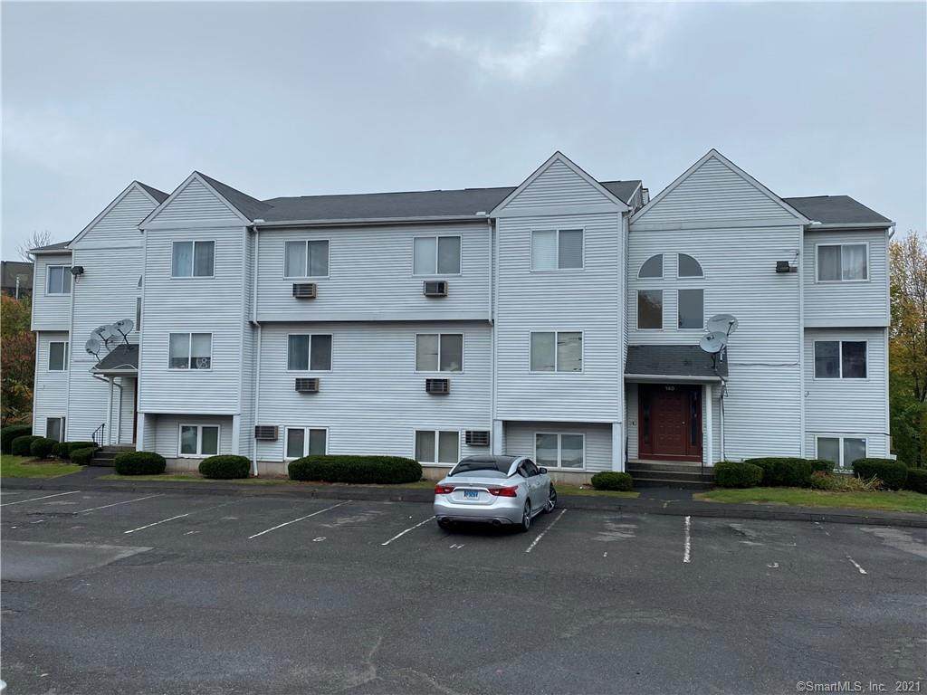 140 Hamden Avenue - Photo 1