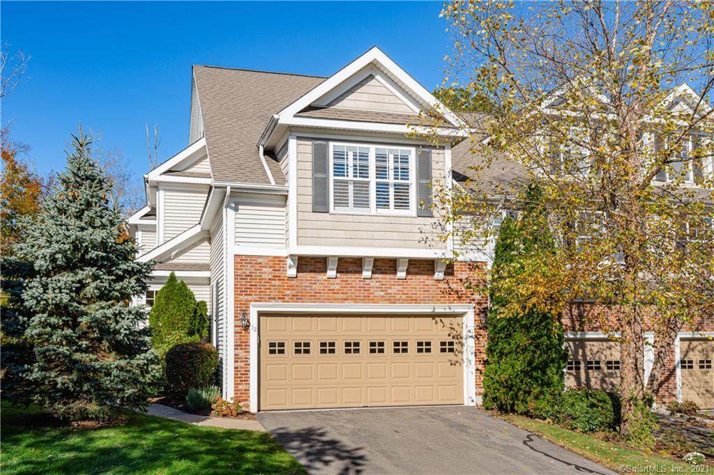 52 Goodwin Circle - Photo 1