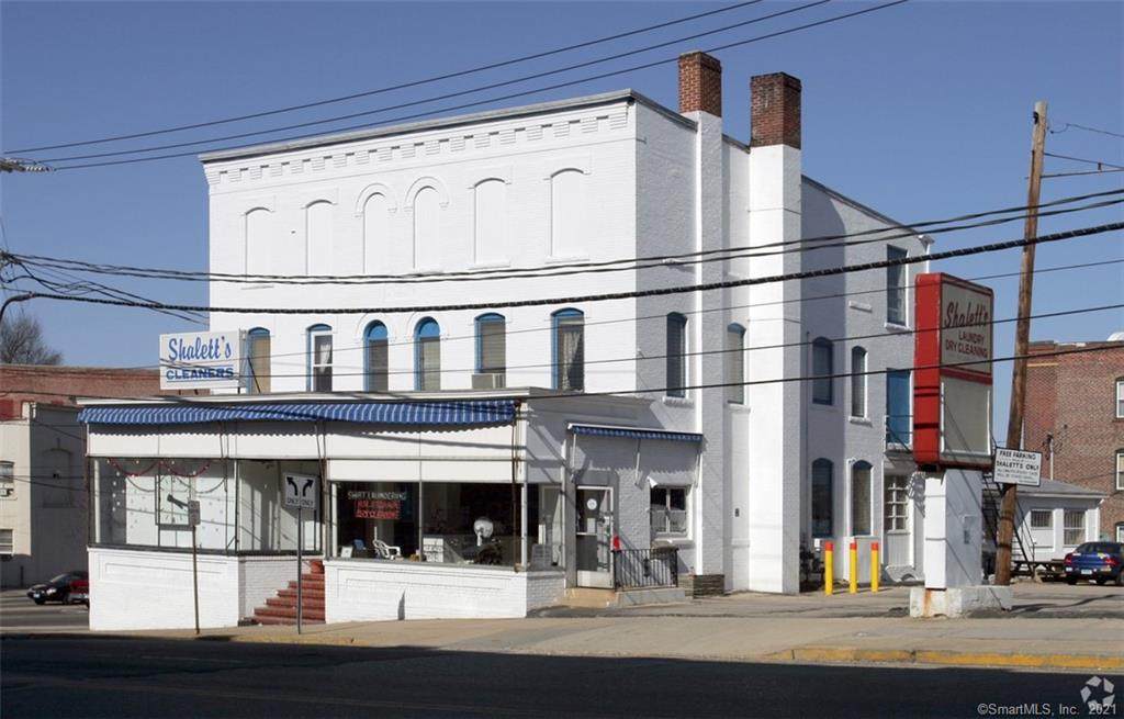 2 Montauk Avenue - Photo 1