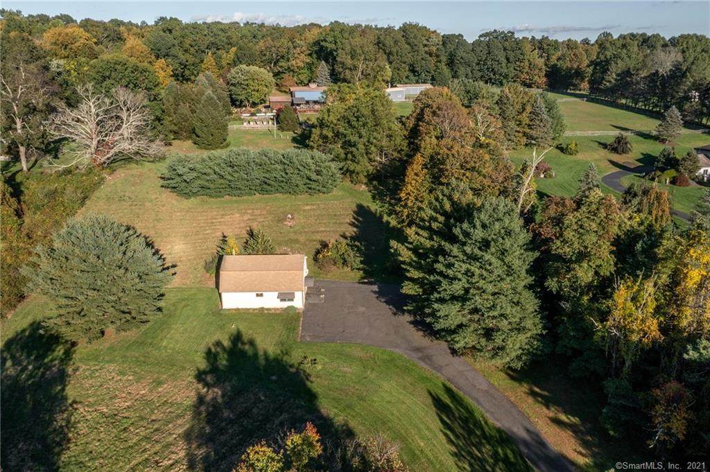 134 Southbury Road - Photo 1
