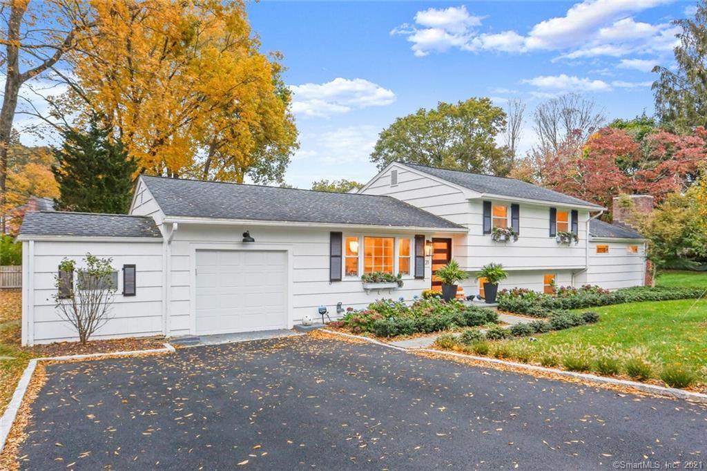 21 Middlebrook Drive - Photo 1