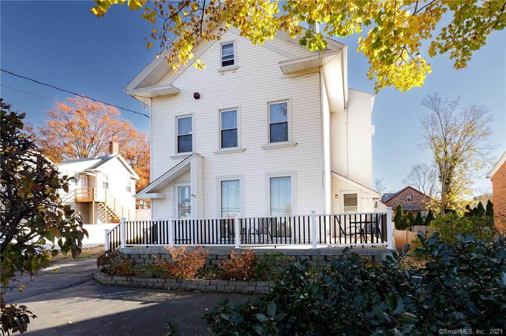 853 Townsend Avenue - Photo 1