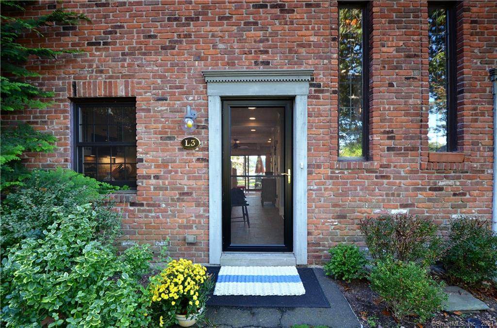 85 River Road - Photo 1
