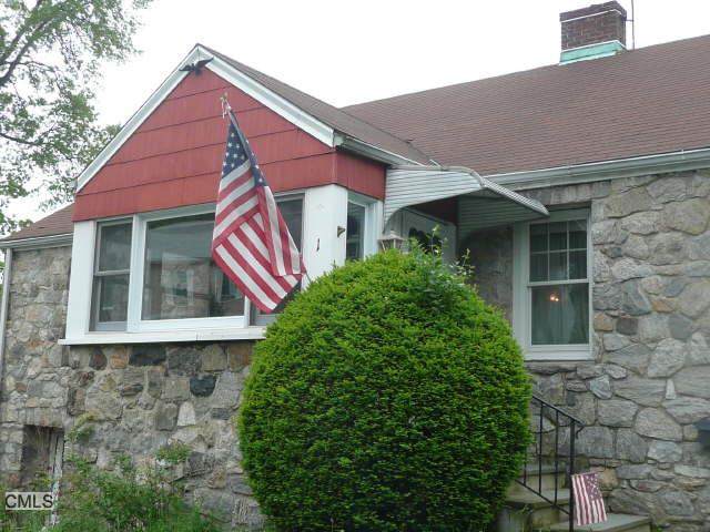 1 Burr Place - Photo 1