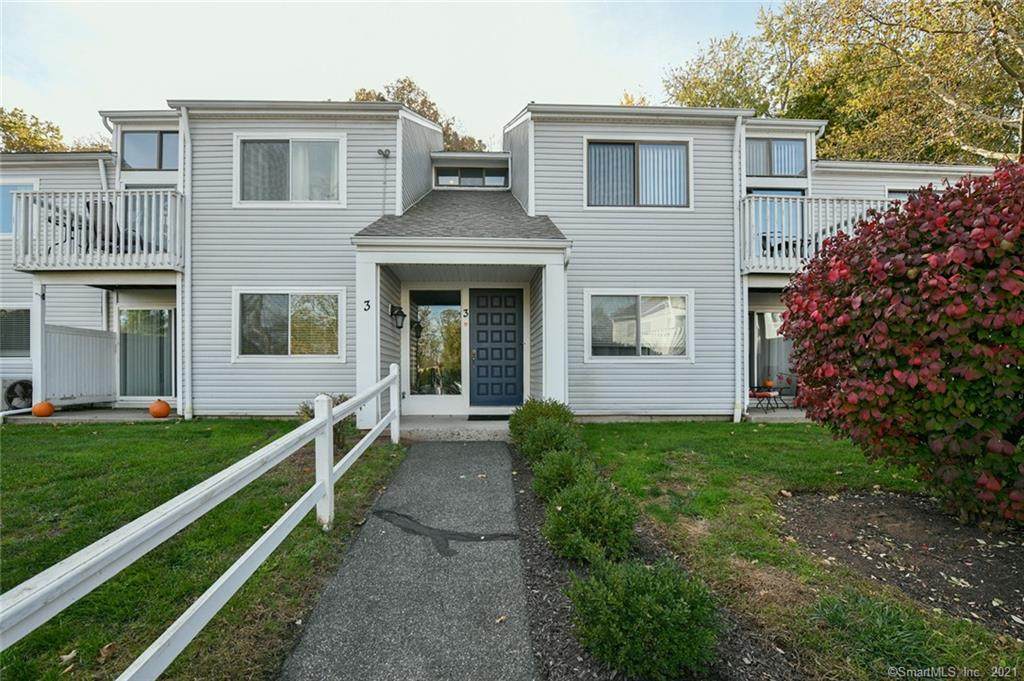 3 Brookwood Drive - Photo 1