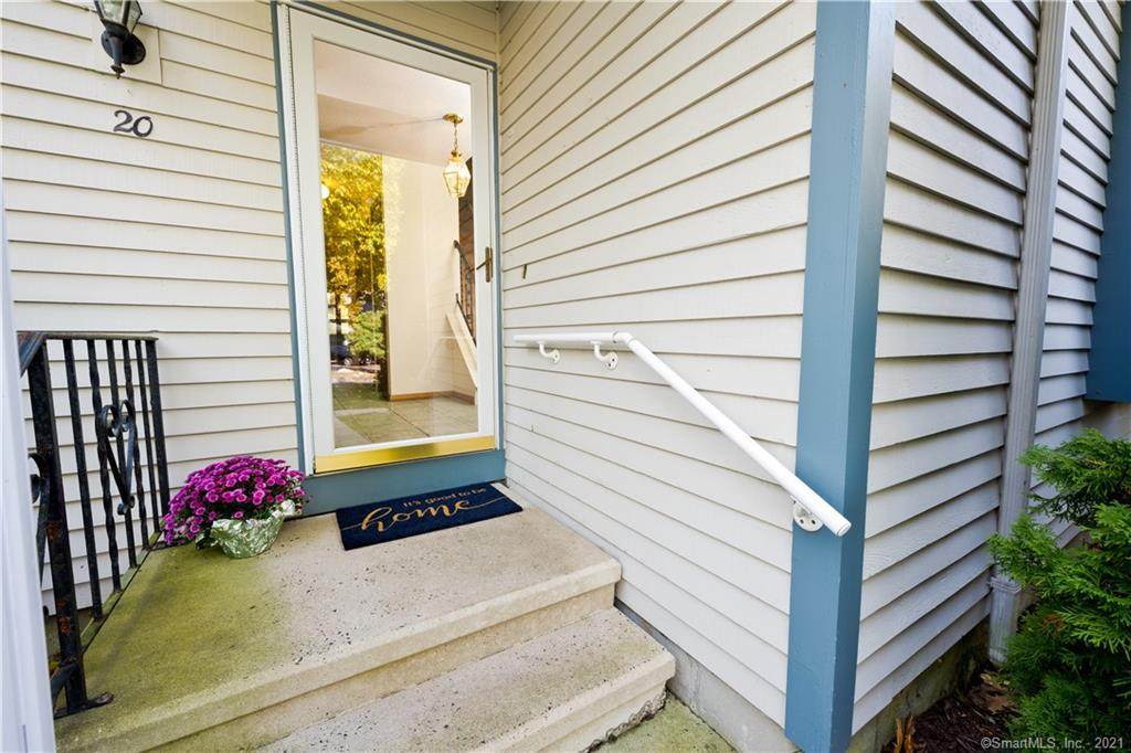 124 Montowese Street - Photo 1