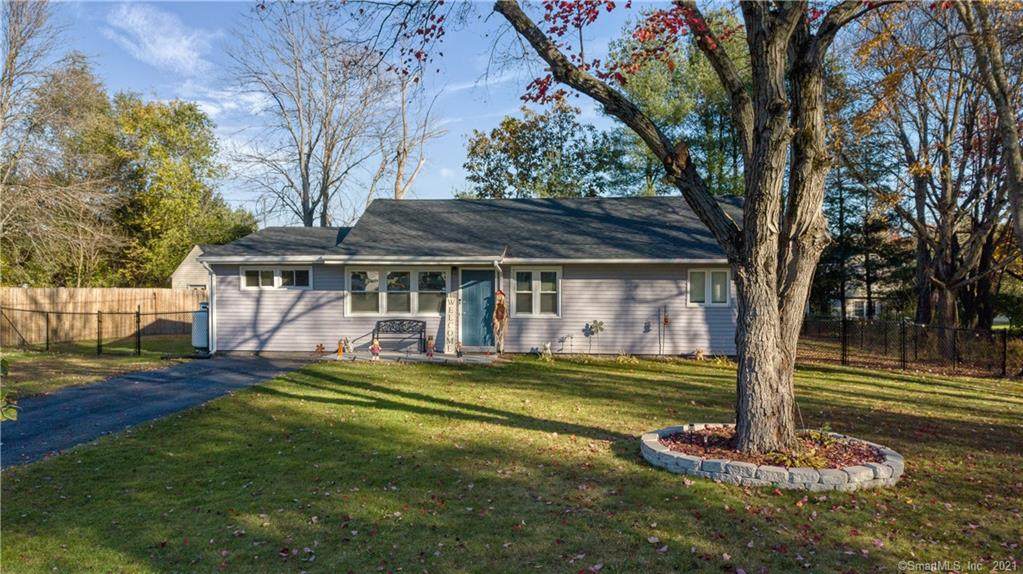 11 Meadow Road - Photo 1