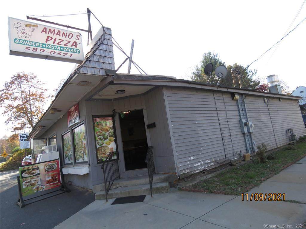 102 Wolcott Street - Photo 1