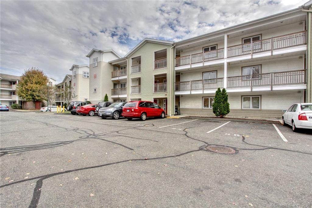 3250 Fairfield Avenue - Photo 1