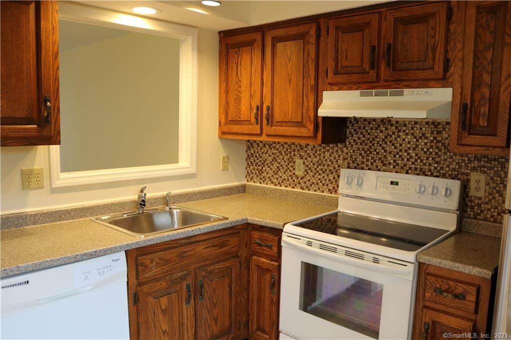 55 Mill Plain Road - Photo 1