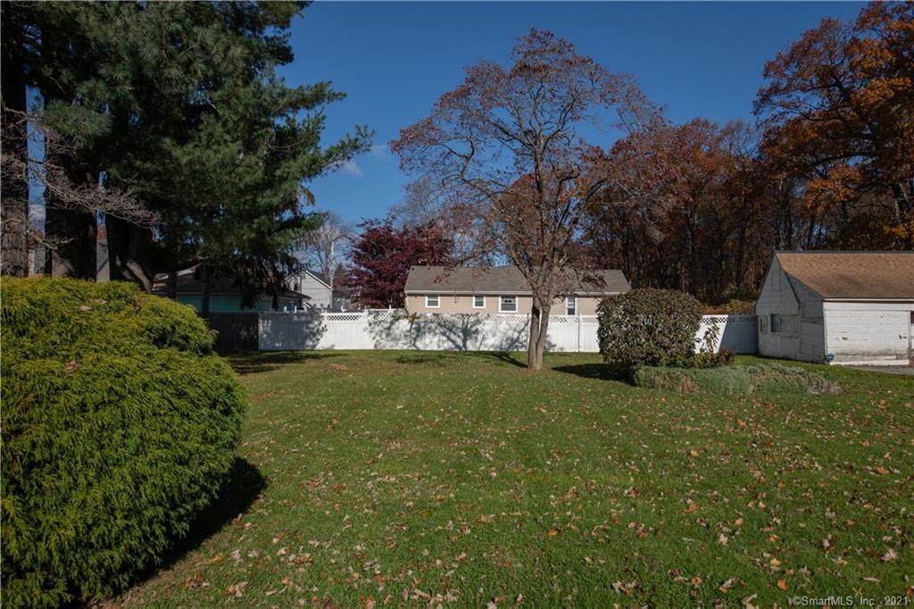95 Kingsbury Road - Photo 1