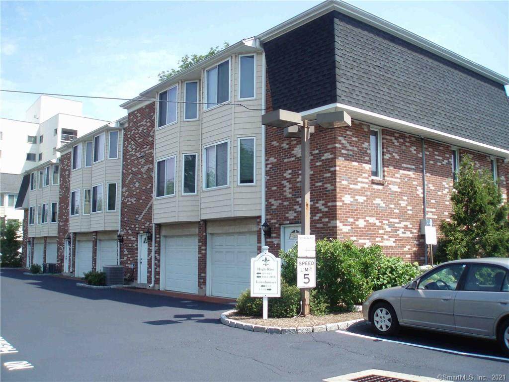 1611 Washington Boulevard - Photo 1