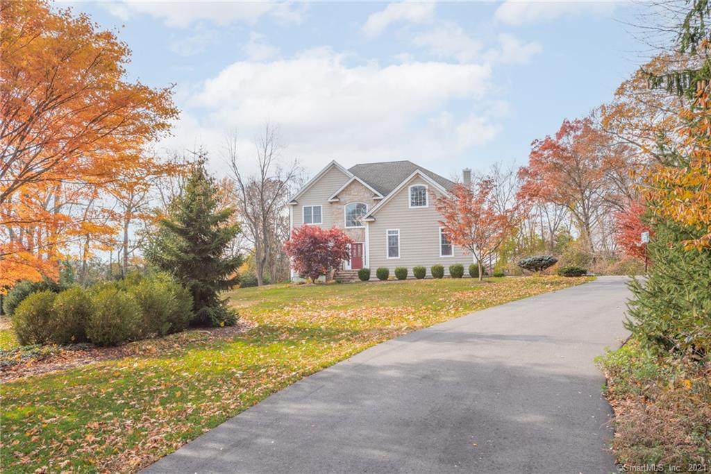 529 Booth Hill Road - Photo 1