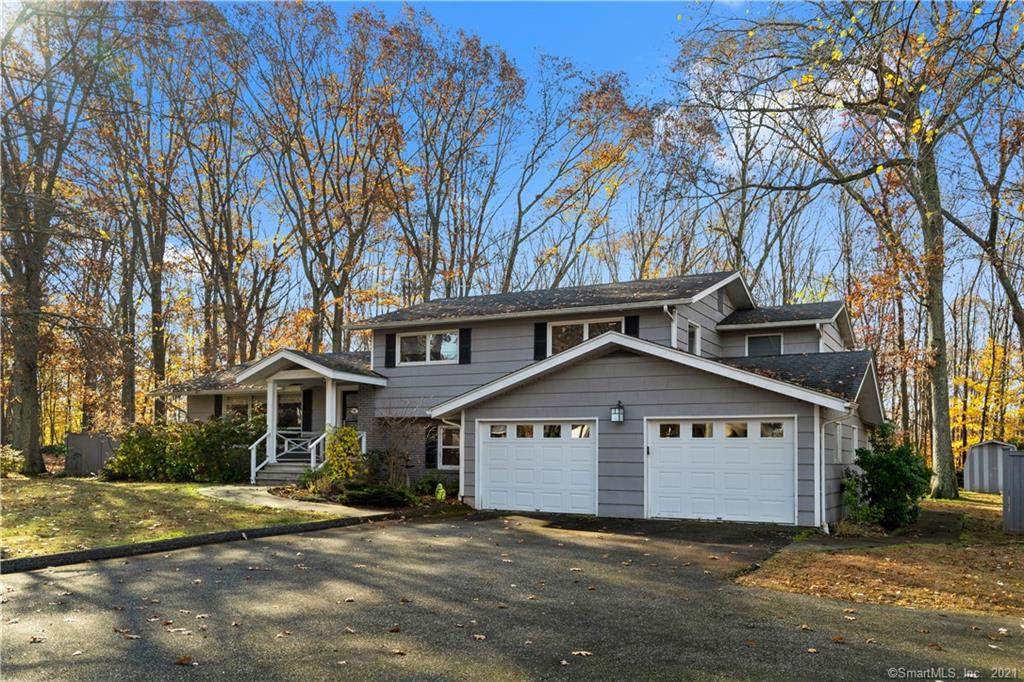 35 Sherwood Lane - Photo 1