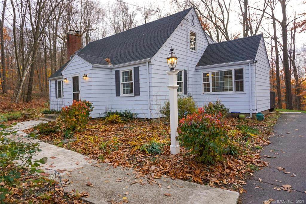 33 Grant Hill Road - Photo 1