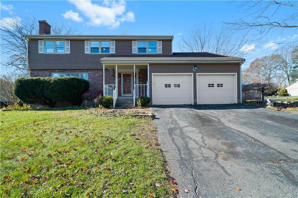 5 Crest Drive - Photo 1