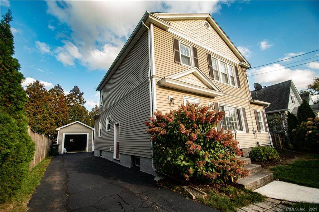 10 Lexington Street - Photo 1