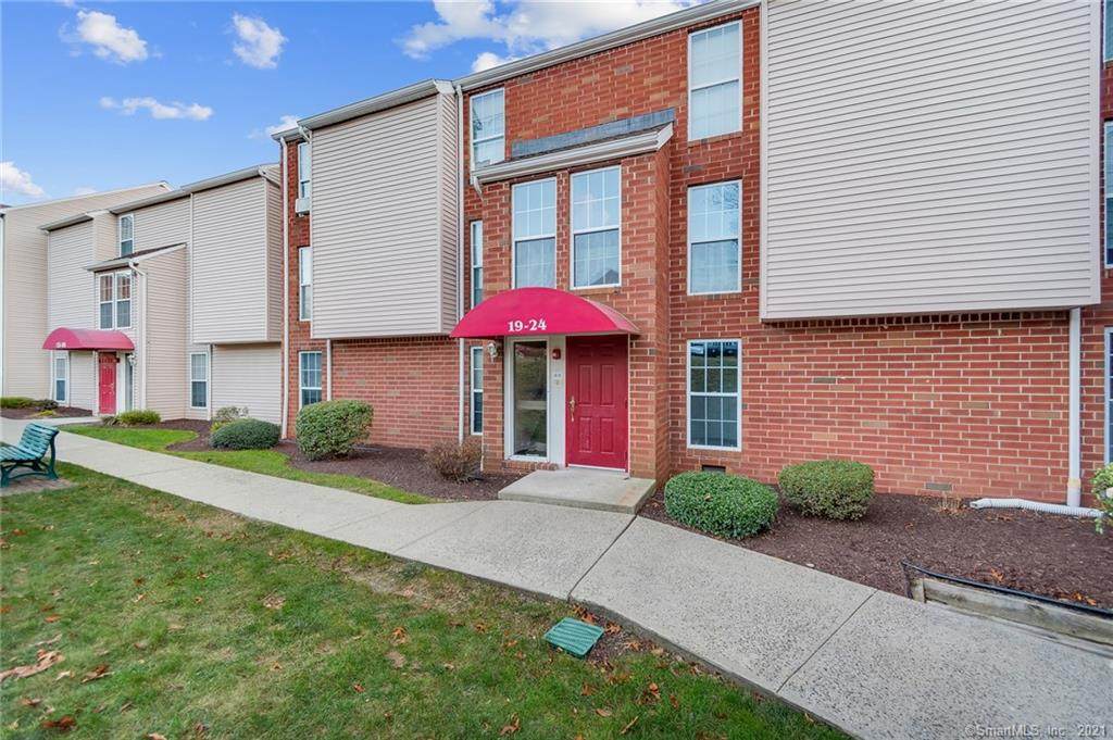 19 Heather Ridge - Photo 1