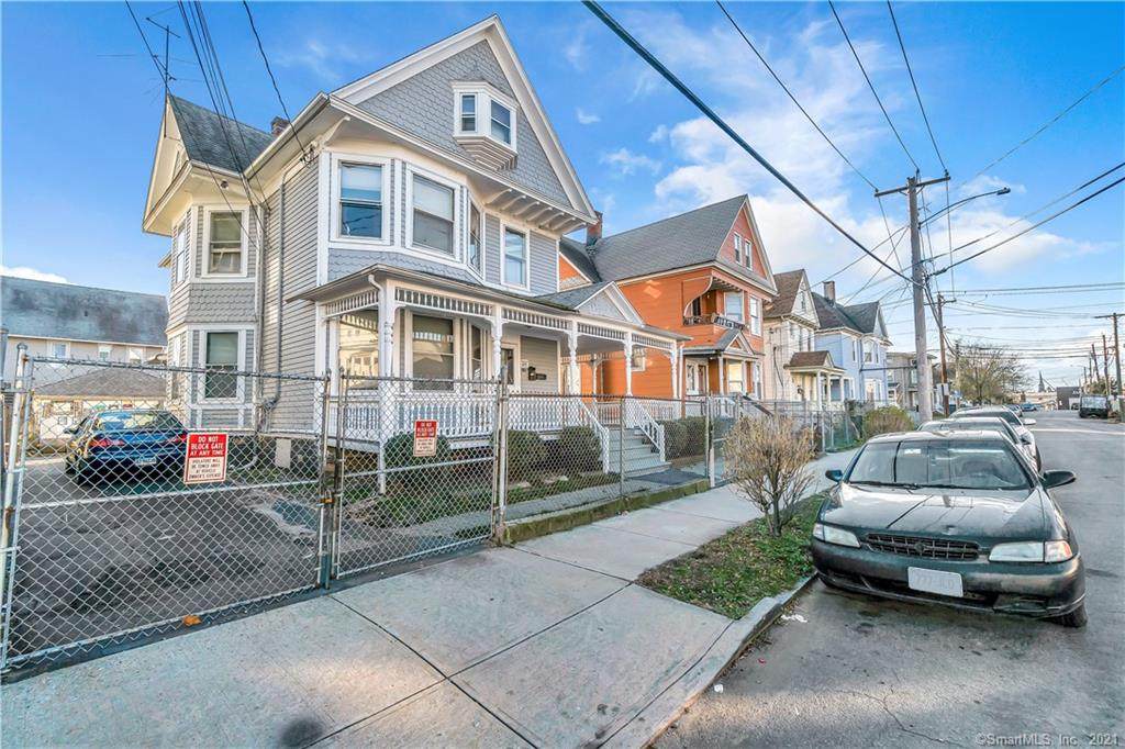 216 Ogden Street - Photo 1