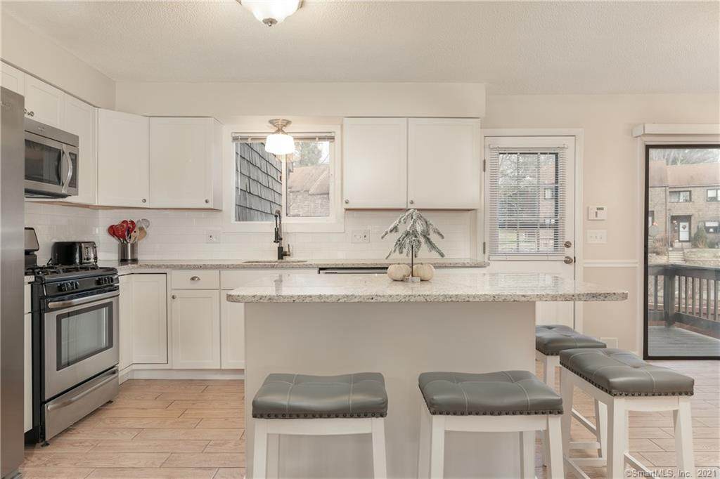12 Hampton Park - Photo 1