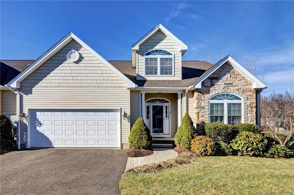 107 Juniper Lane - Photo 1