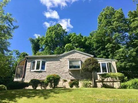 46 Boulevard Drive - Photo 1