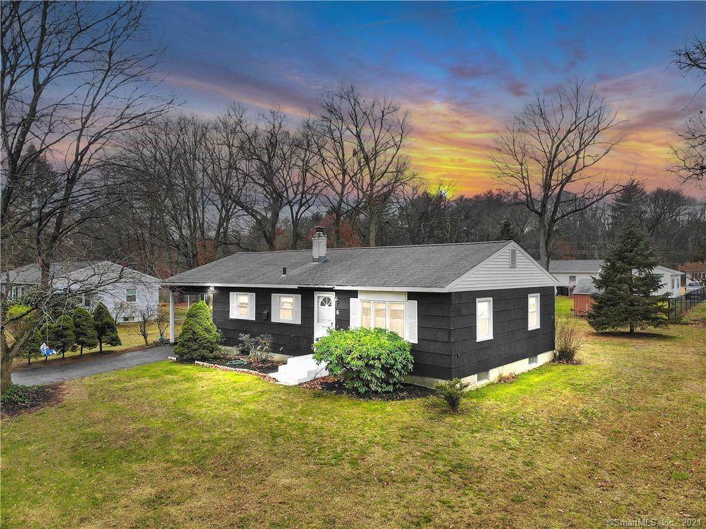 6 Glen Oak Drive - Photo 1