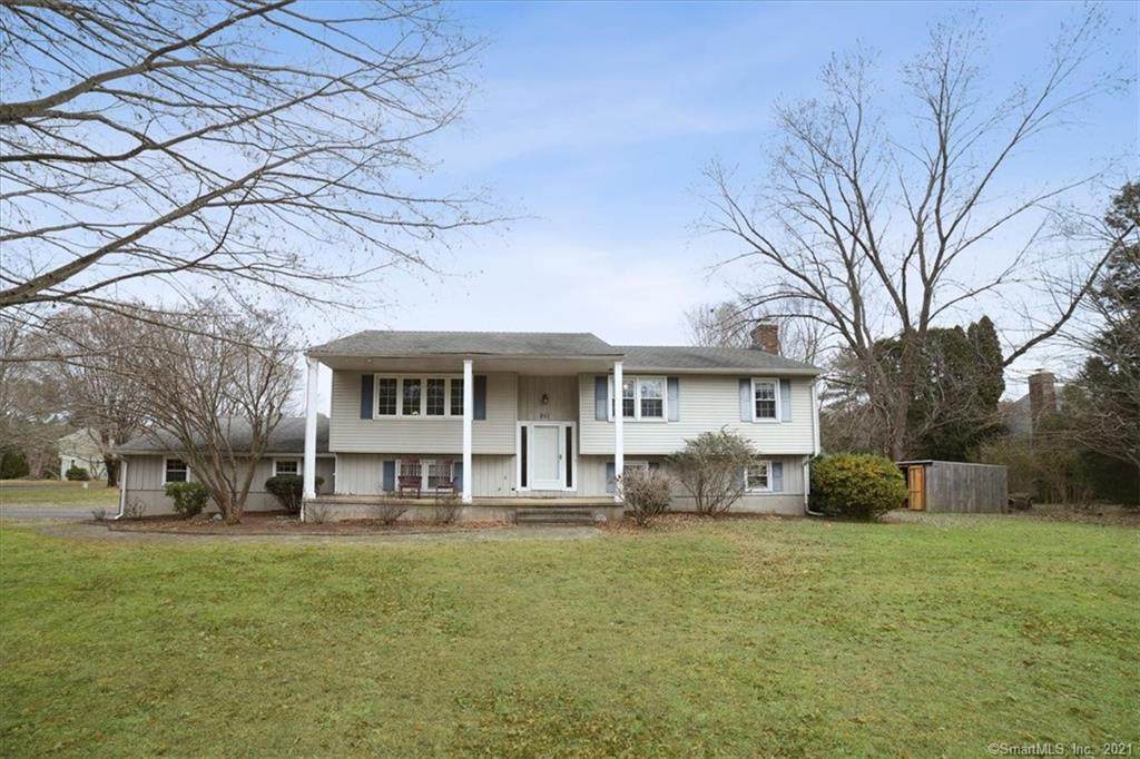 261 Valley Shore Drive - Photo 1