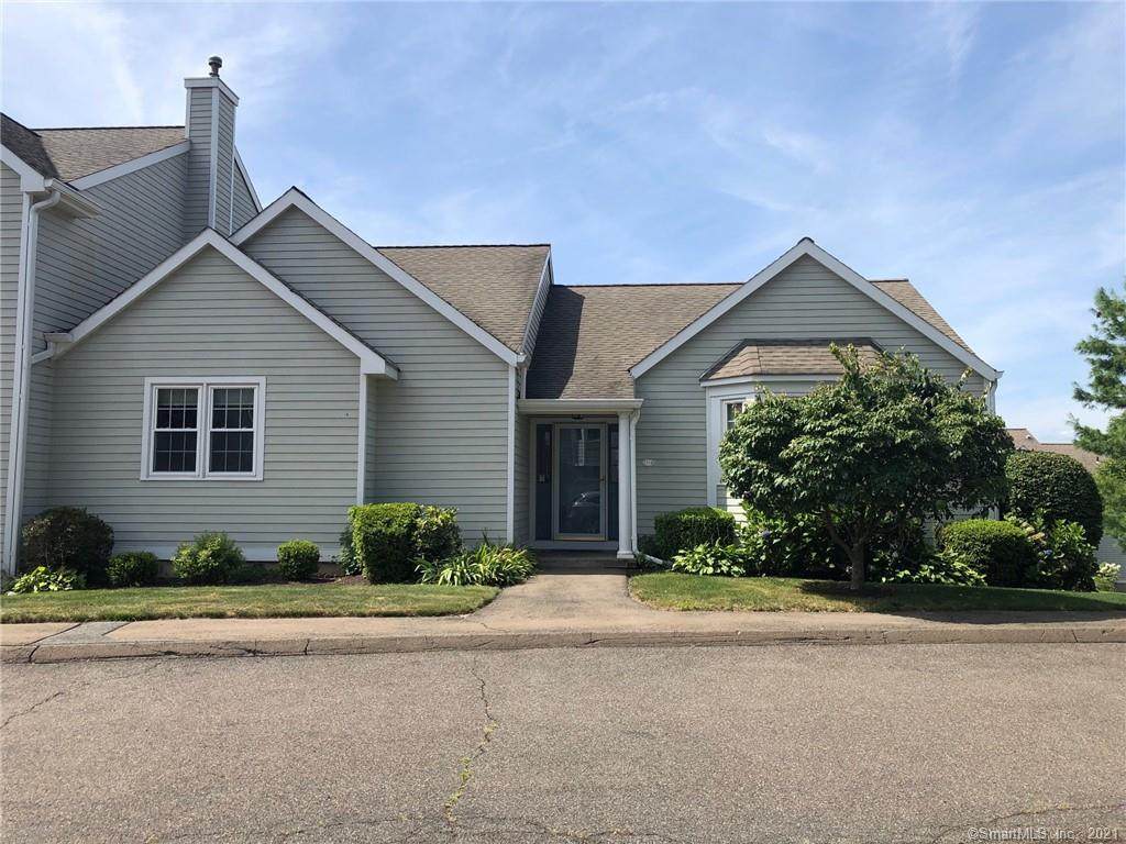 17 Saint Andrews Circle - Photo 1