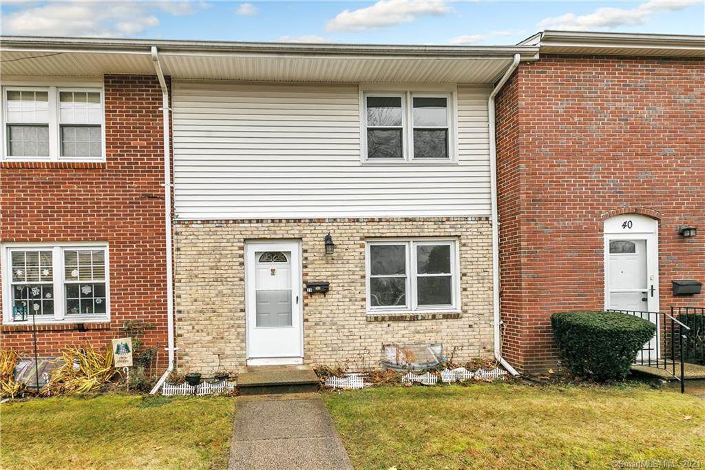 33 Lakeside Drive - Photo 1