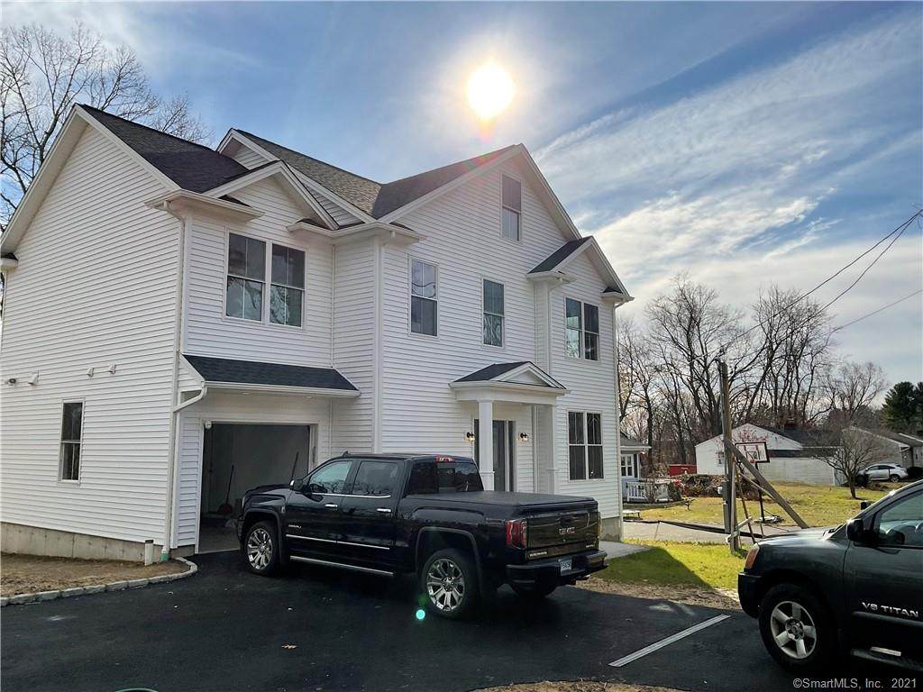 2960 Main Street - Photo 1