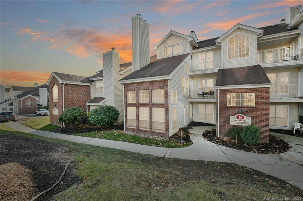169 Carriage Crossing Lane - Photo 1