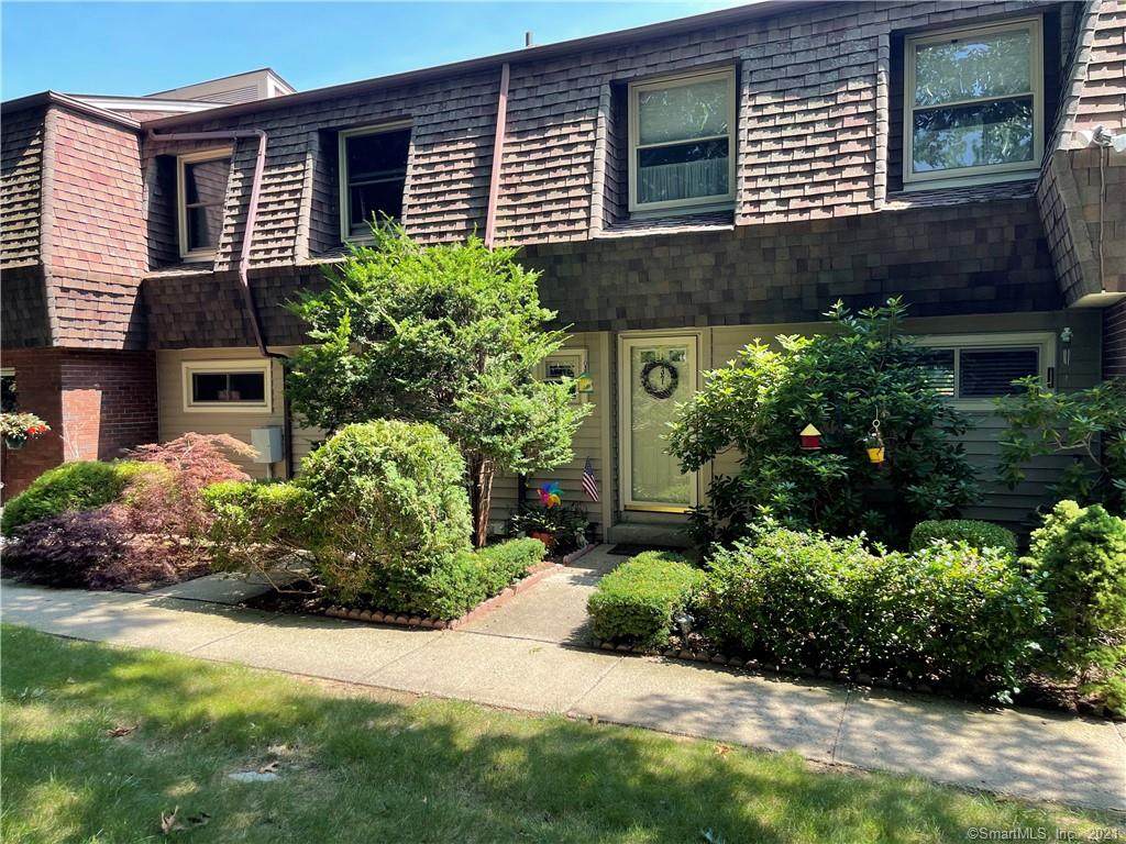 137 Sheraton Lane - Photo 1