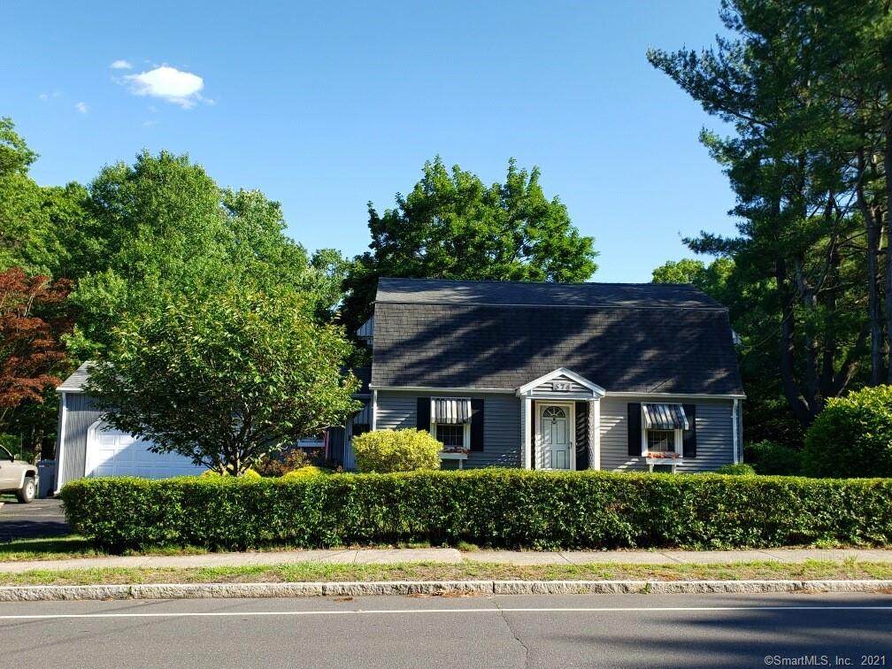 574 Stevens Street - Photo 1