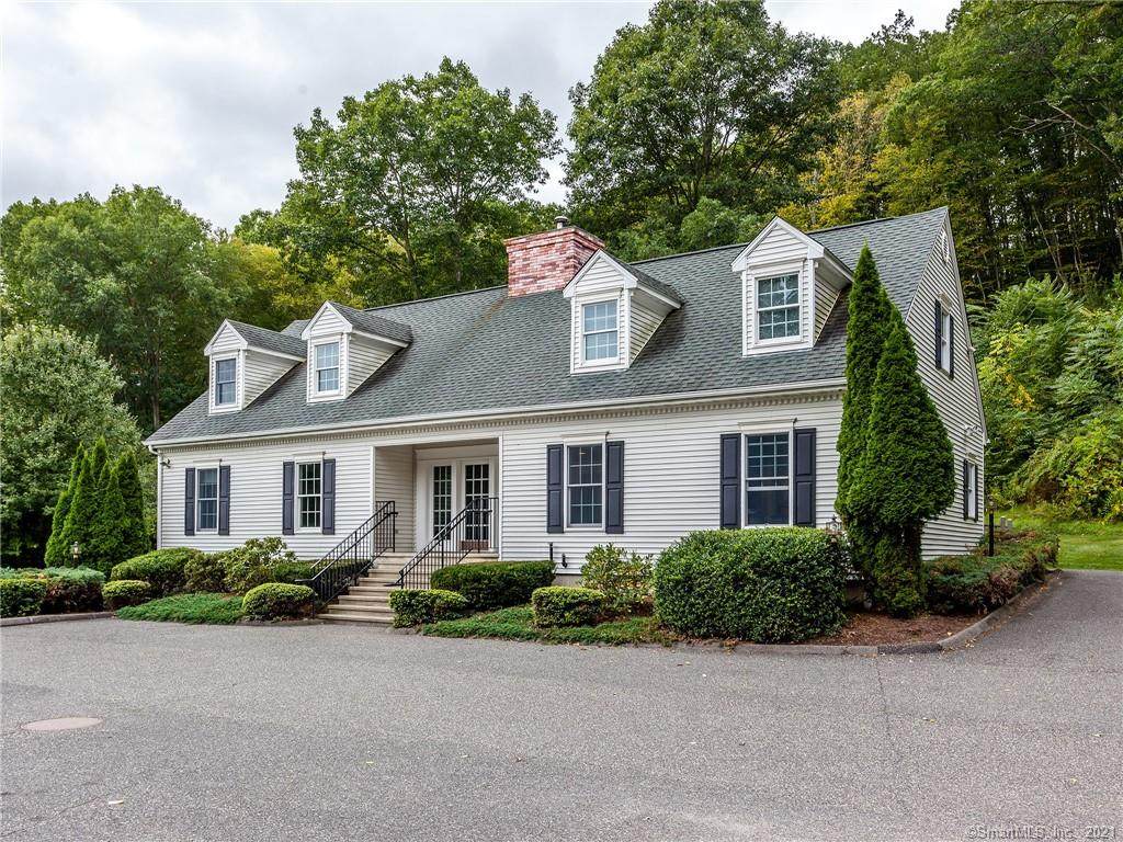 315 Litchfield Road - Photo 1