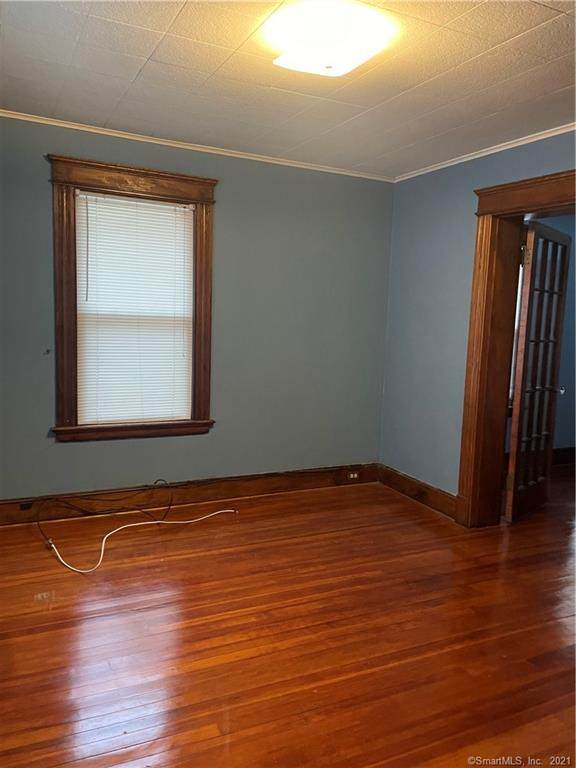 60 Poplar Street - Photo 1