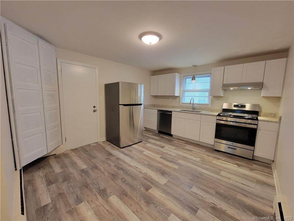 35 Harborview Avenue - Photo 1