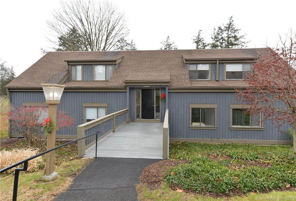 441 Heritage Village - Photo 1