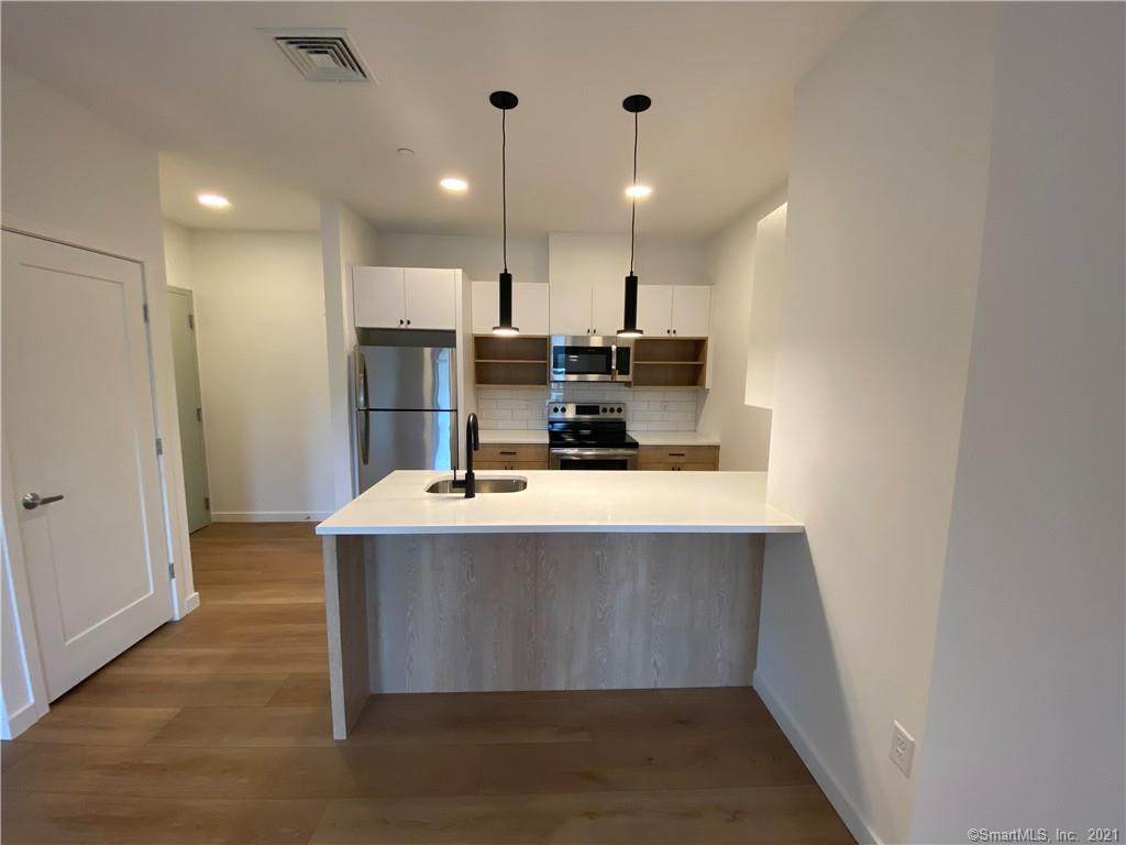 104 Howe Street - Photo 1
