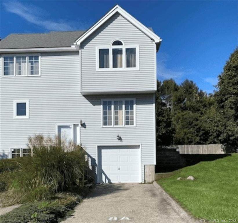 8 Eastbrook Heights - Photo 1