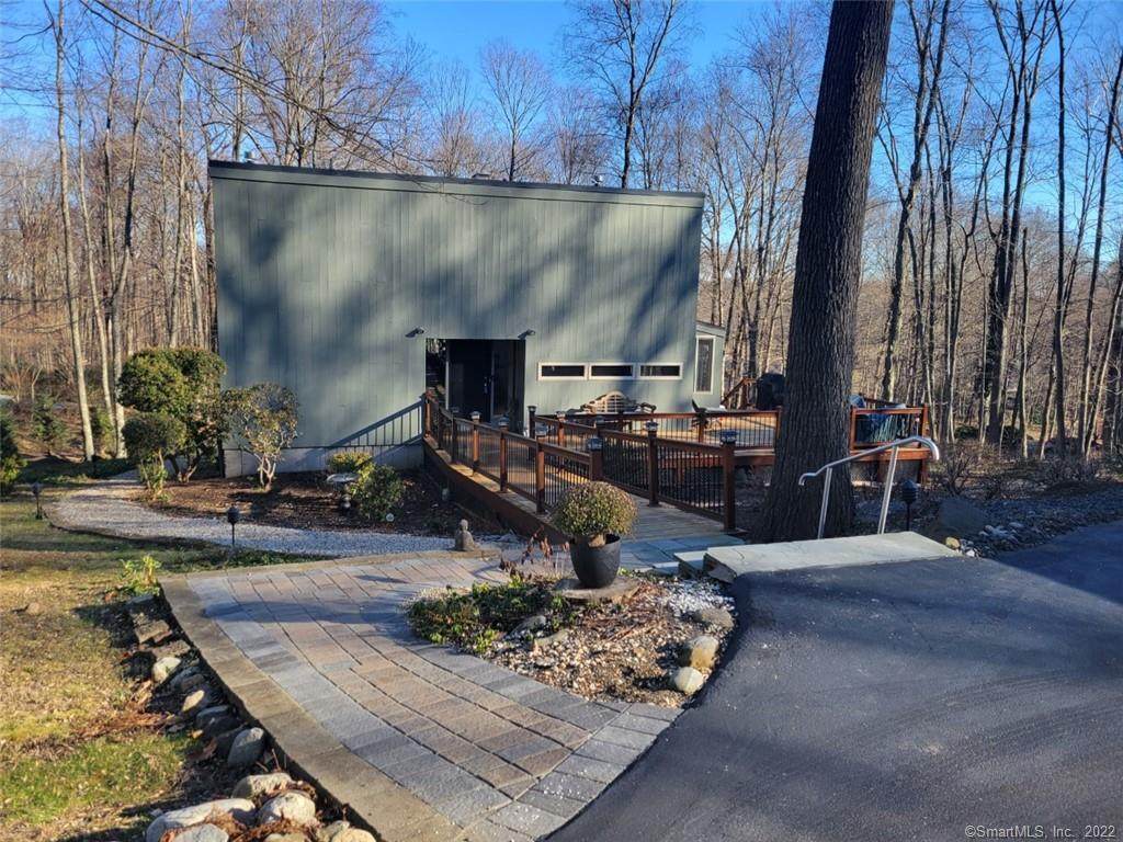 5 High Ledge Road - Photo 1