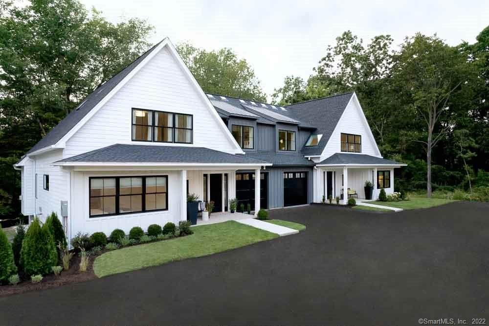 125 Richards Avenue - Photo 1