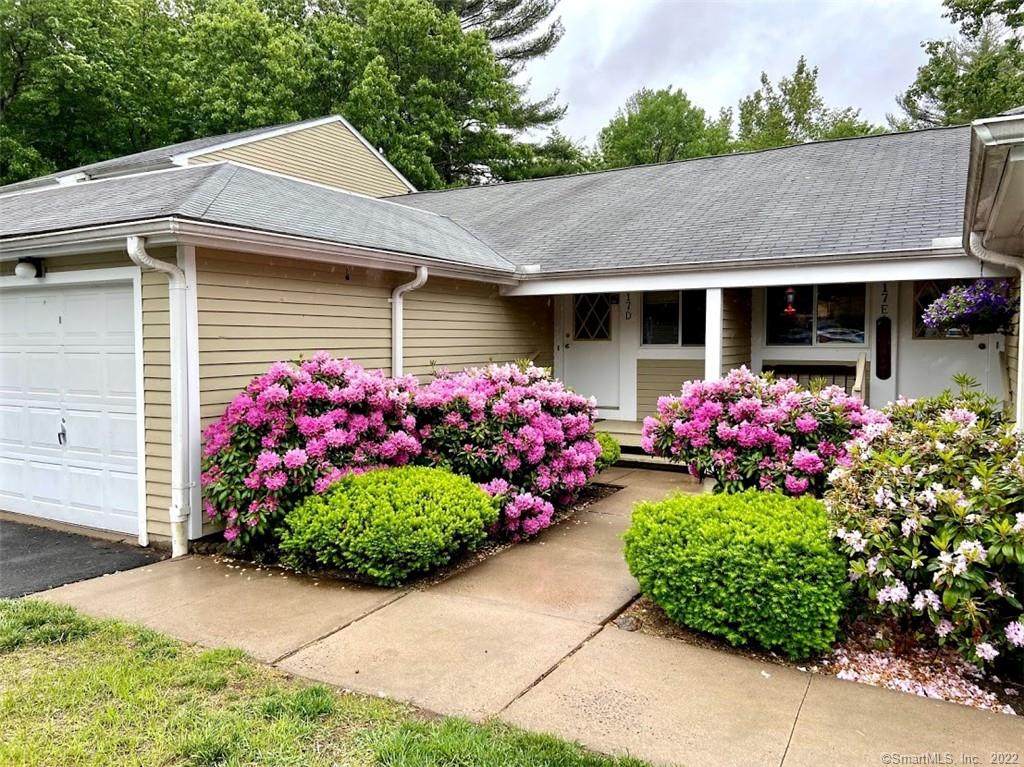 17 Wiggins Farm Drive - Photo 1