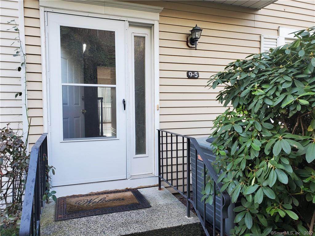 55 Mill Plain Road - Photo 1