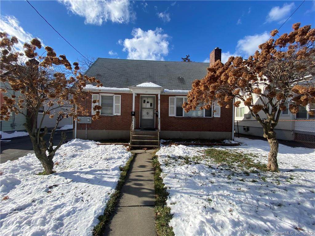 19 Bulkeley Avenue - Photo 1