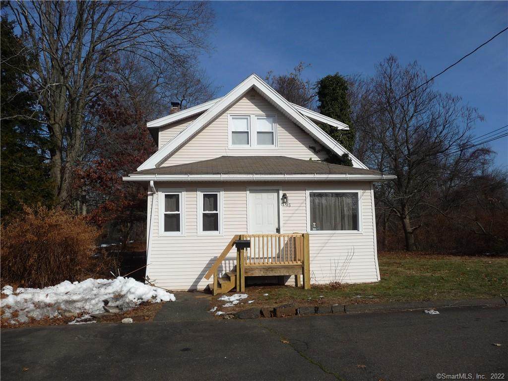 98 Broadway - Photo 1