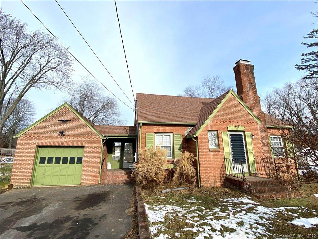 21 Pleasant Street - Photo 1